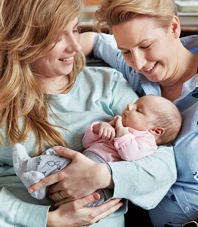 parent guide to newborn skin care image